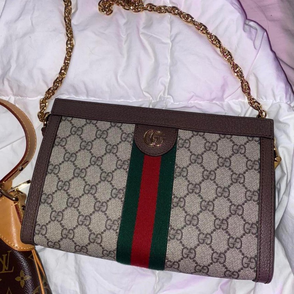 Authentic gucci purse with gold chain as strap  #gucci #guccipurse #guccibag